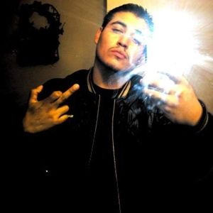 Meet your Posher, Manuel